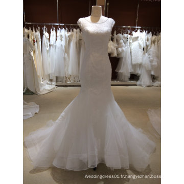 Robe de mariée en trompette à décolleté en sirène